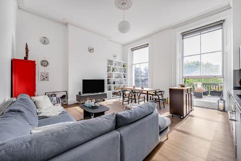 Gloucester Terrace, Bayswater... 2 bed flat for sale