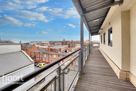Woodgate, Loughborough 5 bed apartment for sale
