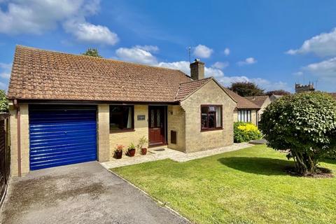 Manor Farm, Chard, Somerset TA20 3 bed detached bungalow for sale
