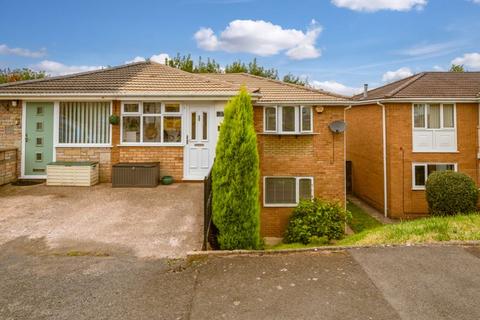 Lutley Drive, Stourbridge DY9 3 bed semi