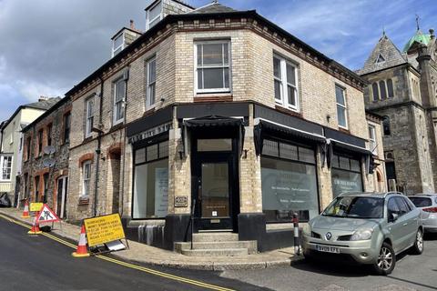 Albert Terrace, Lostwithiel PL22 2 bed flat for sale