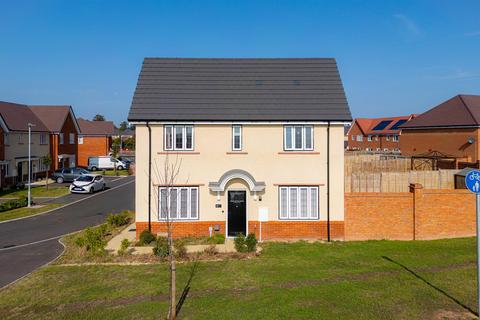 Oregano Close, Melksham SN12 3 bed detached house for sale