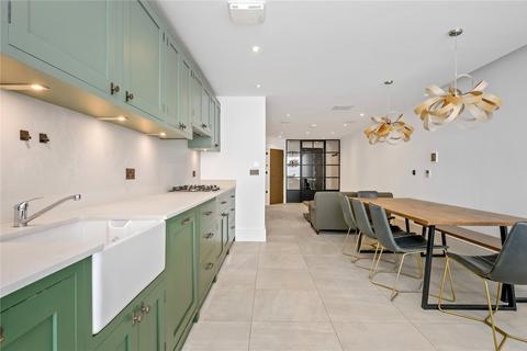 Calvin Street, London, E1 4 bed terraced house for sale