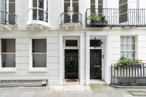 Cleveland Row, London SW1A 3 bed house for sale