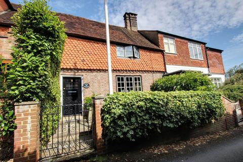 26C Oathall Road, Haywards Heath, RH16 2 bed character property for sale