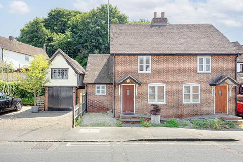 Lower Street, Stansted, Essex, CM24 2 bed semi