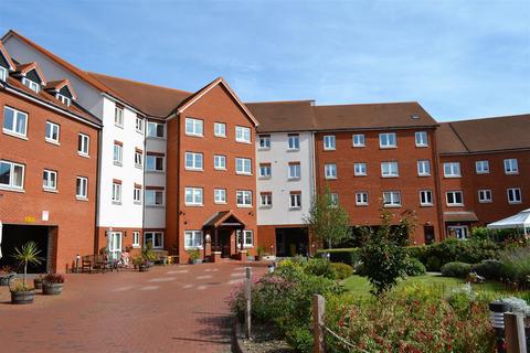 Tylers Ride, South Woodham Ferrers 1 bed retirement property for sale