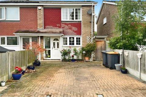 2 bedroom semi-detached house for sale