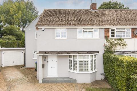 Knighton Road, Sevenoaks TN14 4 bed semi