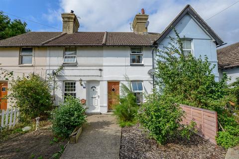 High Street, Wouldham 2 bed terraced house for sale