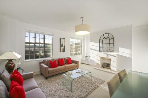 Chelsea Manor Gardens, London, SW3 2 bed flat for sale
