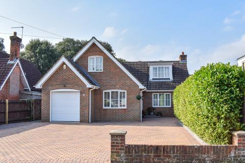 Smugglers Lane North, Highcliffe... 3 bed detached house for sale