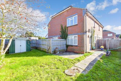 Martin Road, Havant, Hampshire 3 bed semi