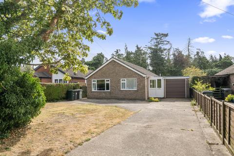 Main Road, East Kirkby, PE23 3 bed detached bungalow for sale