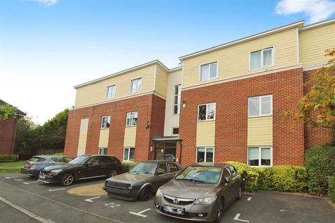 Jupiter Court, Cippenham 2 bed flat for sale