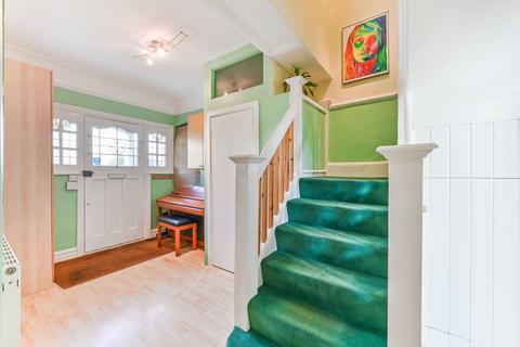Kilmartin Avenue, Norbury, London, SW16 5 bed terraced house for sale