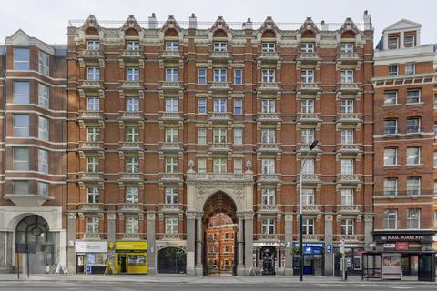 Victoria Street, London SW1H 3 bed flat for sale