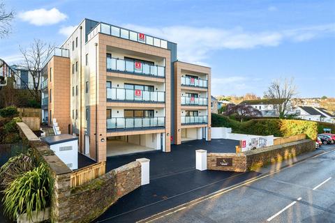 City Road, Truro 3 bed apartment for sale