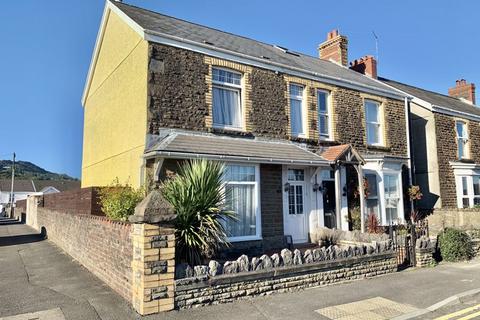 Villiers Road, Skewen, Neath, SA10 6AU 3 bed semi