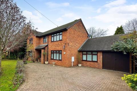 Twyford Grove, Twyford, Adderbury 4 bed detached house for sale