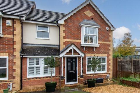 Gordons Walk, Harpenden AL5 3 bed end of terrace house for sale