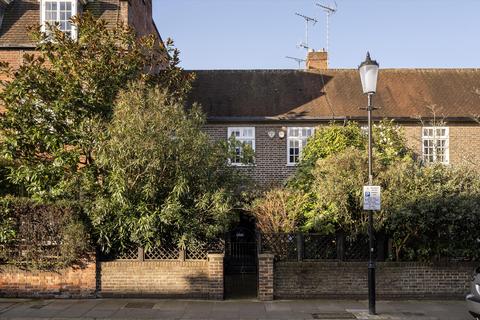 Astell Street, Chelsea, London, SW3 3 bed terraced house for sale