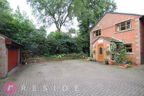 Manchester Road, Rochdale OL11 4 bed detached house for sale