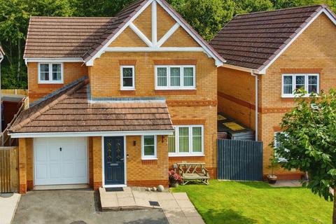 Henley Drive, Oswestry SY11 4 bed detached house for sale