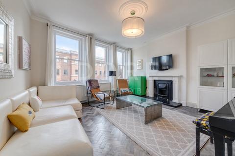 Hampstead High Street, London, NW3 3 bed apartment for sale