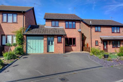 Cornmill Close, Elmley Castle, WR10 3 bed link detached house for sale