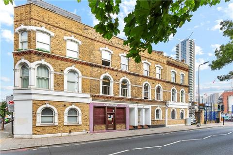 Kennington Lane, London, SE11 3 bed apartment for sale