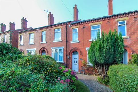 New Road, Wakefield WF4 4 bed terraced house for sale