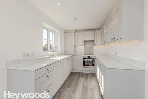 2 Tollhouse Court, Wrinehill, Crewe, CW3 2 bed ground floor flat for sale