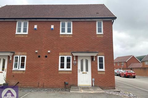 2 bedroom semi-detached house for sale