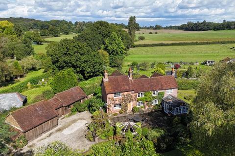 Pinkney Lane, Bank, Lyndhurst, SO43 3 bed cottage for sale