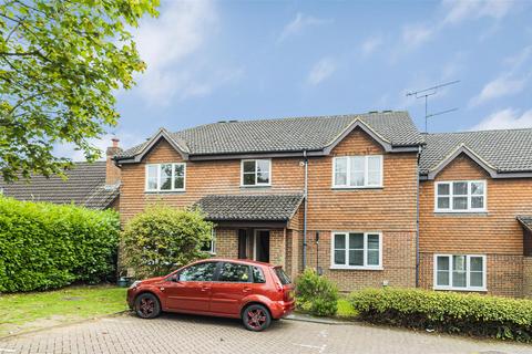 Hunts Farm Close, Borough Green... 1 bed flat for sale