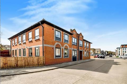 High Wycombe,  Buckinghamshire,  HP12 1 bed flat for sale