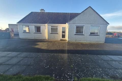 Llangwyllog, Anglesey, LL77 4 bed detached house for sale