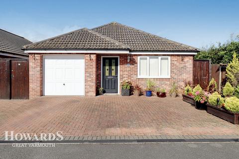 Bridge Meadow, Hemsby 3 bed detached bungalow for sale