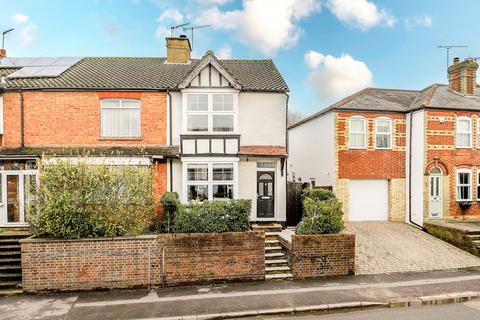 Lower Luton Road, Harpenden... 2 bed end of terrace house for sale