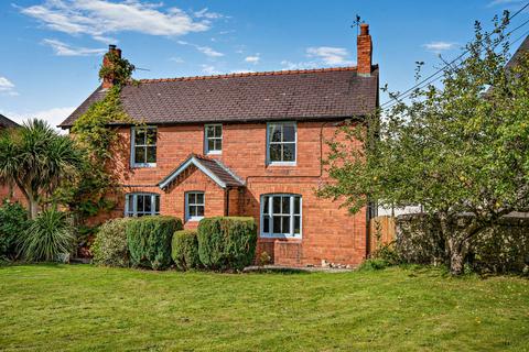 Gellifor, Ruthin, Denbighshire 4 bed detached house for sale