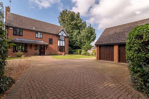 Crane Close, Kettering NN14 4 bed detached house for sale