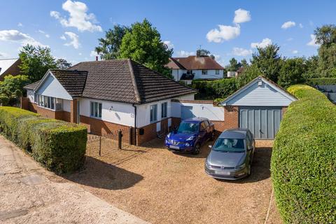 Spinney Lane, Kettering NN15 3 bed detached bungalow for sale