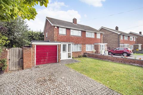 Ardleigh Gardens, Sutton 3 bed semi