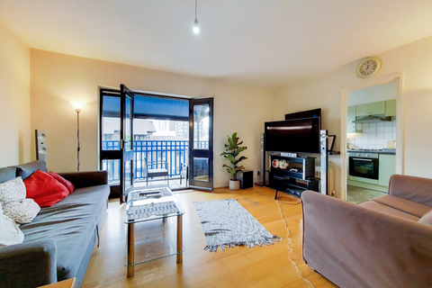 Bridge House Quay, London, E14 2 bed apartment for sale
