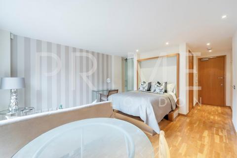 10 Hosier Lane, Clerkenwell EC1A Studio for sale