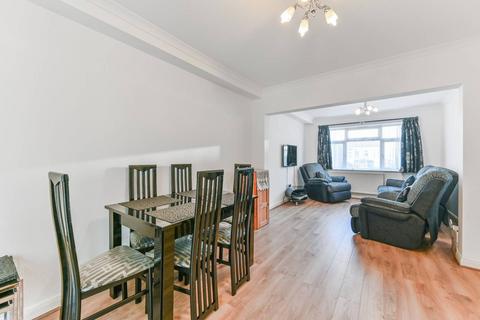 Thornton Avenue, Mitcham, Croydon, CR0 4 bed terraced house for sale