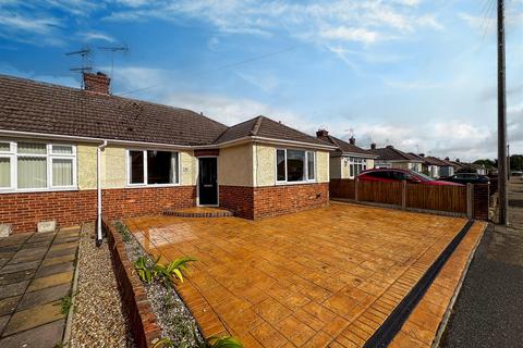 2 bedroom semi-detached bungalow for sale