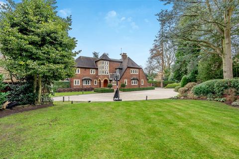 Devisdale Road, Altrincham WA14 7 bed detached house for sale