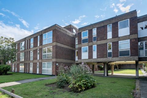 Longlands Road, Sidcup DA15 2 bed flat for sale